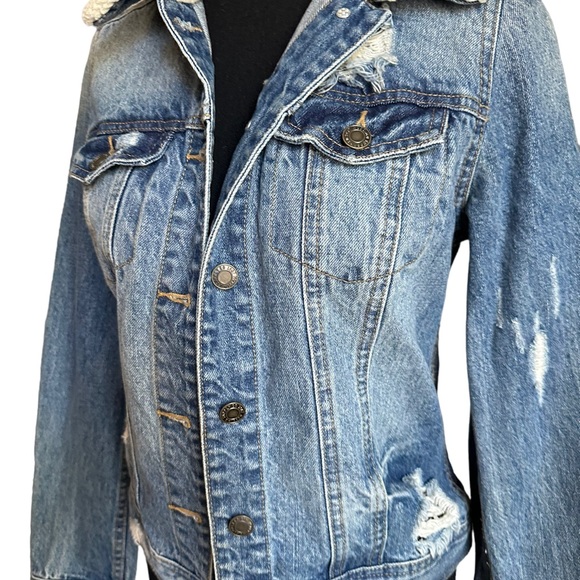 Mossimo Jean Jacket Sherpa Collar Womens Denim Trucker Coat Distressed Size S/P - Picture 7 of 17